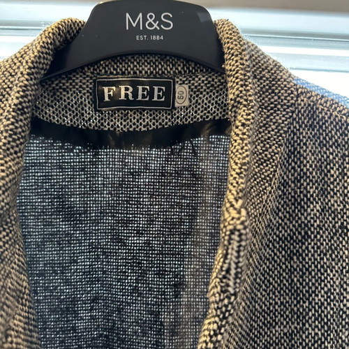 Coat in excellent condition, size small-medium, set of 2