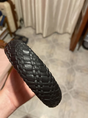Headband black like new