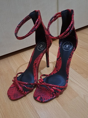 Missguided red snake print sandals like new, size 38