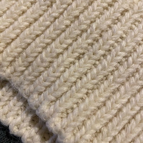 MANGO knitted sweater like new, size S/M, white