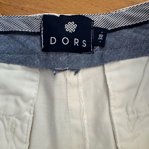 Dors chino shorts white like new, size 38 (fits 36)