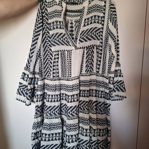 Devotion Twins dress black and white, like new, size XS