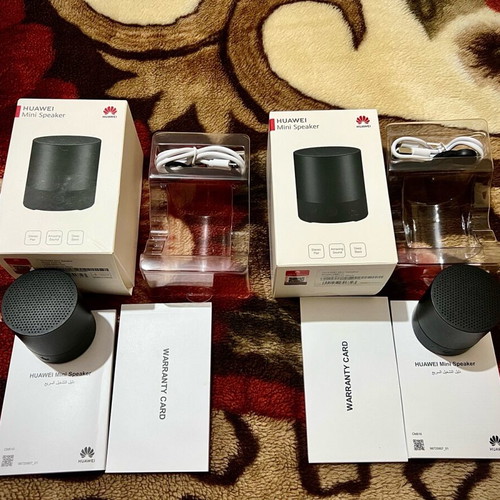 Huawei CM510 portable speakers used, set of 2