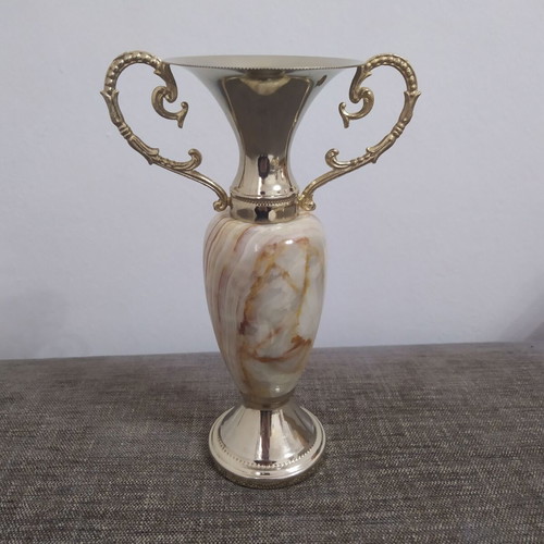 Vintage decorative onyx and brass amphora like new 23cm