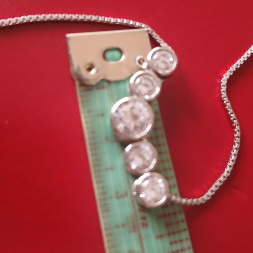 Silver 925 Necklace 42 cm with White Zirconia like new