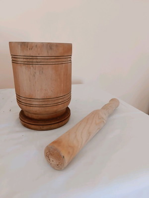Wooden mortar used