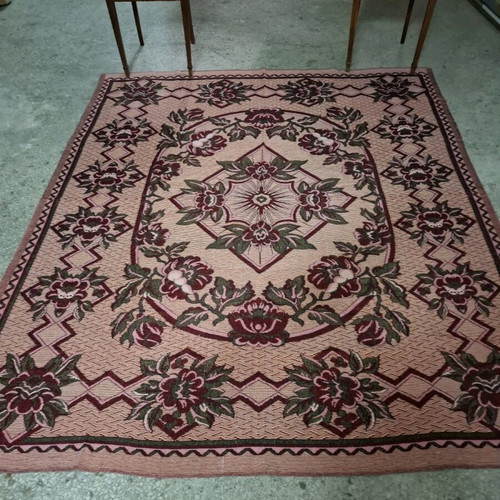 Rug like new 185x215 cm