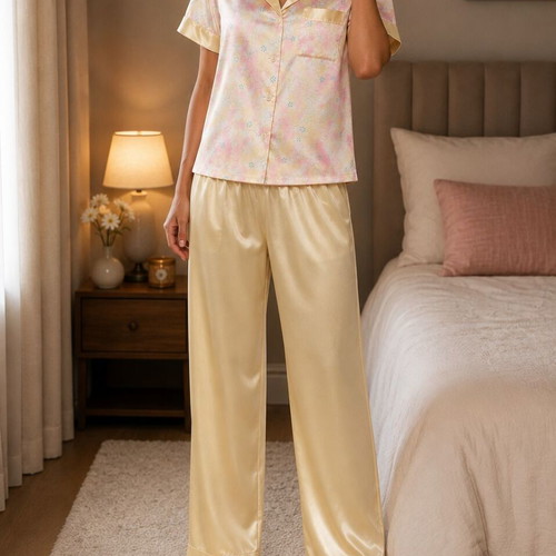 Satin pajamas in soft gold, like new, size S