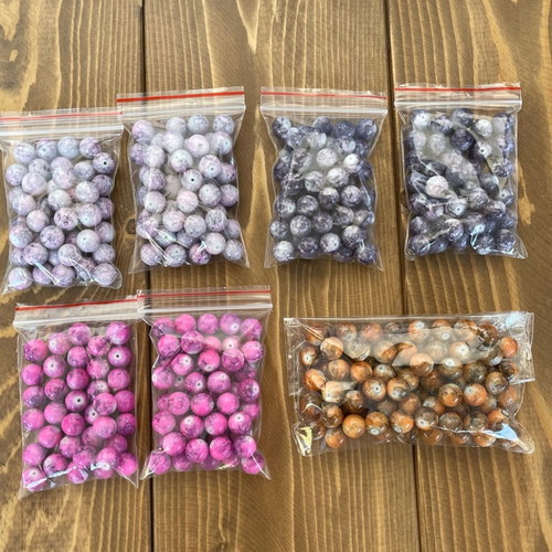 Bead pack like new, 7 bags, 1cm size