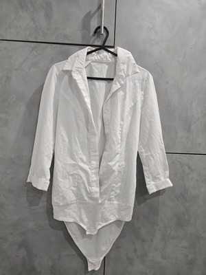 White bodysuit shirt S/M like new