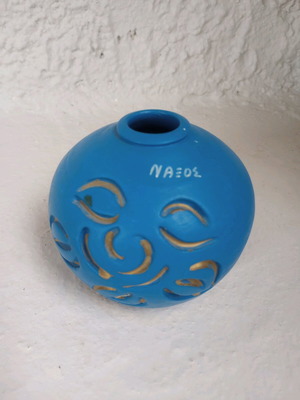 Ceramic vase from Naxos like new, blue with gold details