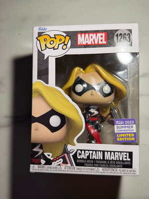 Funko Pop! Marvel 1263 Captain Marvel Bobble-Head Limited Edition new