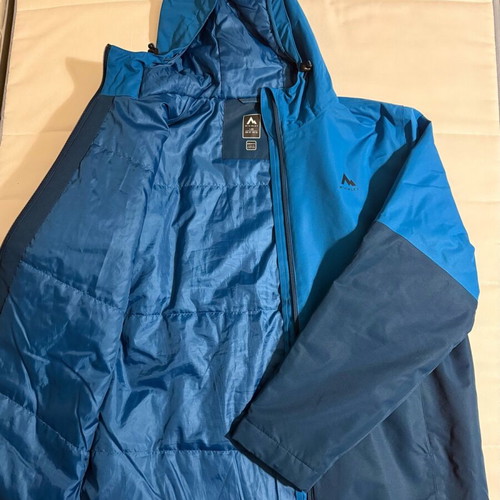 McKinley blue jacket size XL like new