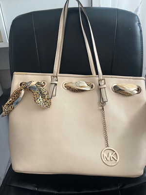 Michael Kors shoulder bag used, white and beige