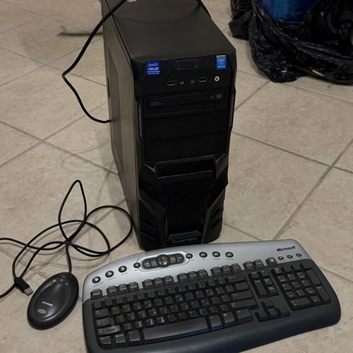Microsoft Wireless Multimedia Keyboard and used functional desktop computer