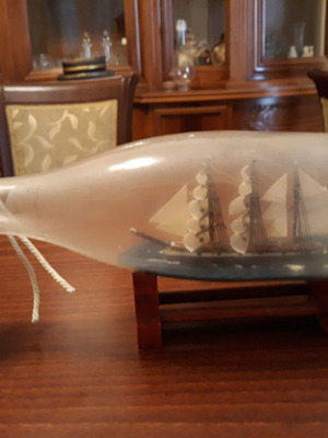 Various collectible decorations