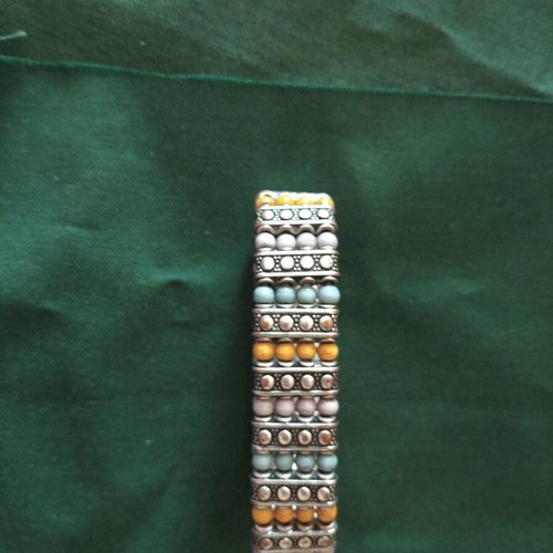 Metal bracelet like new with colored beads elastic