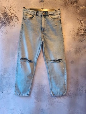 Bershka women's cropped straight jeans used, size S, blue, ripped knees