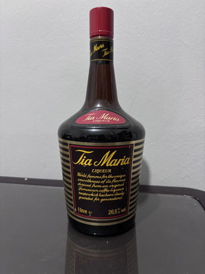 Tia Maria liqueur like new, coffee flavor
