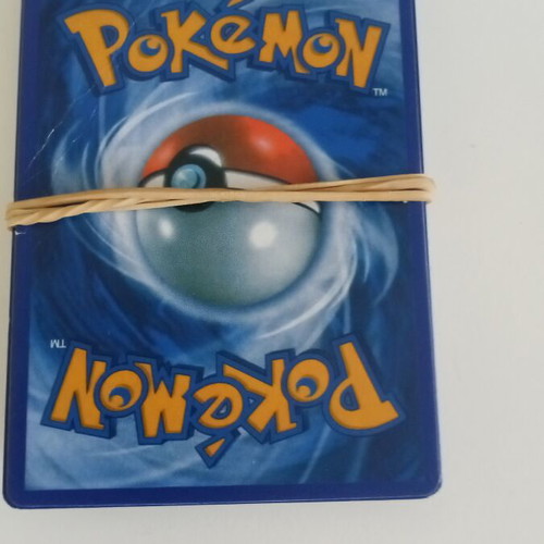 20 simple Pokémon cards