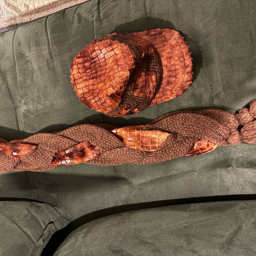 Hat and scarf set new in brown shades with knitted fabric