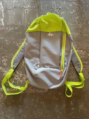 Quechua Hiking Backpack 10 L new, lightweight