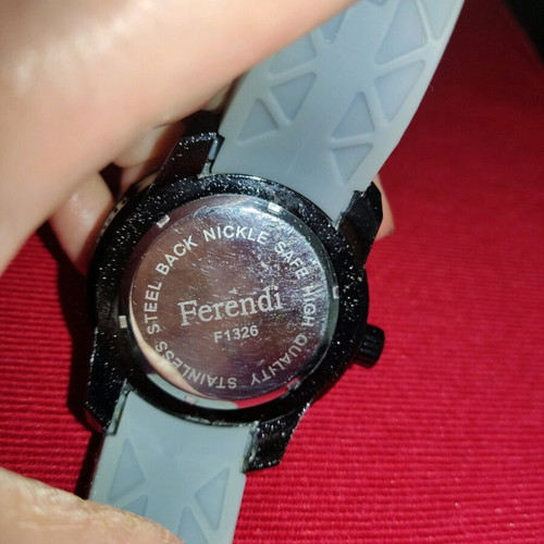 Ferendi watch used stainless steel, waterproof