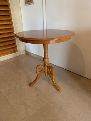 Wooden round side table used