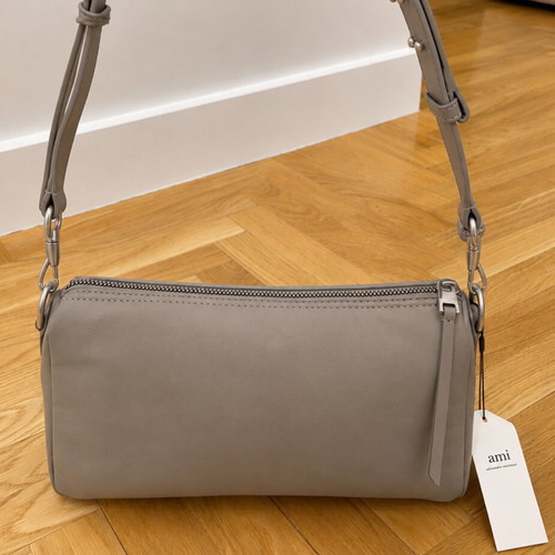 AMI Paris Alexandre Mattiussi shoulder bag, Gris Taupe