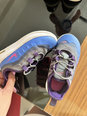 Nike unisex children's sneakers used, size 23.5