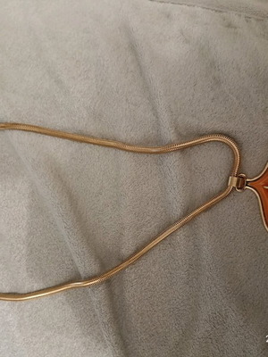 Necklace like new, red and gold