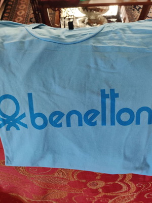 T-shirt Benetton κοντομάνικο μέγεθος medium σαν καινούργιο, μπλε