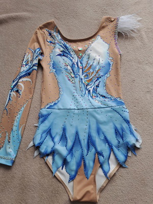 Leotard new, very shiny, size for height 145-152, blue