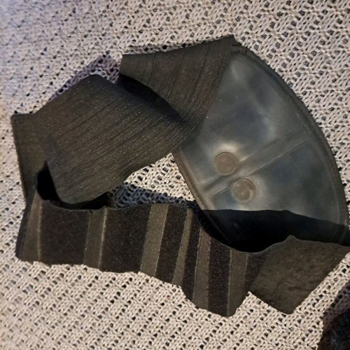 Sanitas Muscle Stimulation Belt used for Muscle Mass Development
