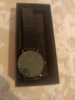 Wristwatch new, elegant and simple design