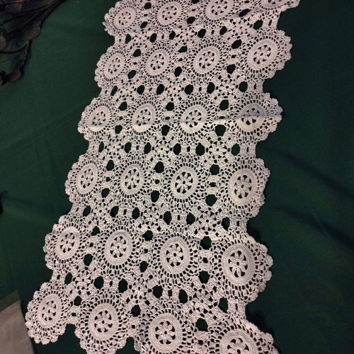 Handmade white table runner 58x30 cm new with butterfly thread