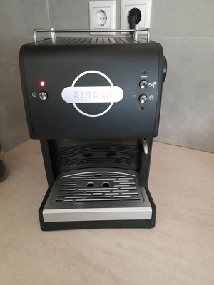 Singer ES-110 Espresso Machine like new