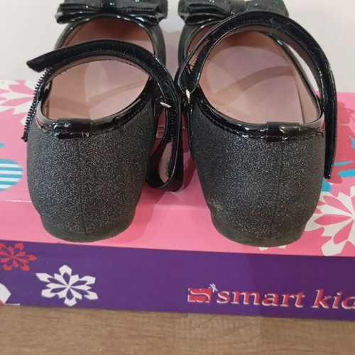 Smart Kids black ballerina shoes size 32 with rhinestones