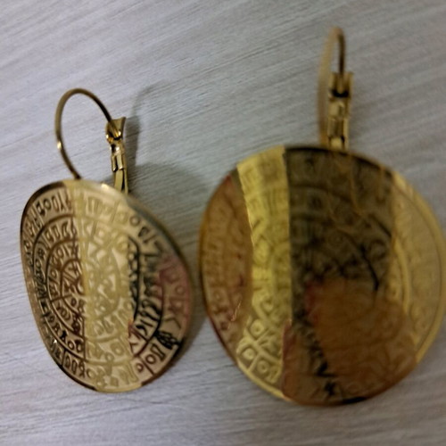 Steel earrings new, gold-colored Phaistos disc design