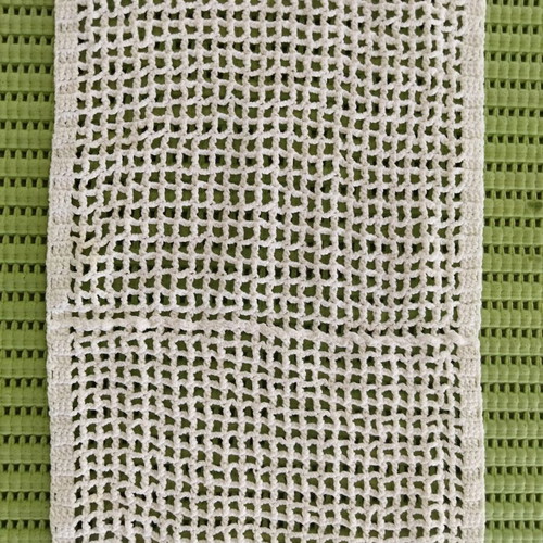Handmade Crochet Table Runner filet crochet, like new, 20x83 cm