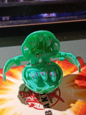 Bakugan Ventus Exedra figure