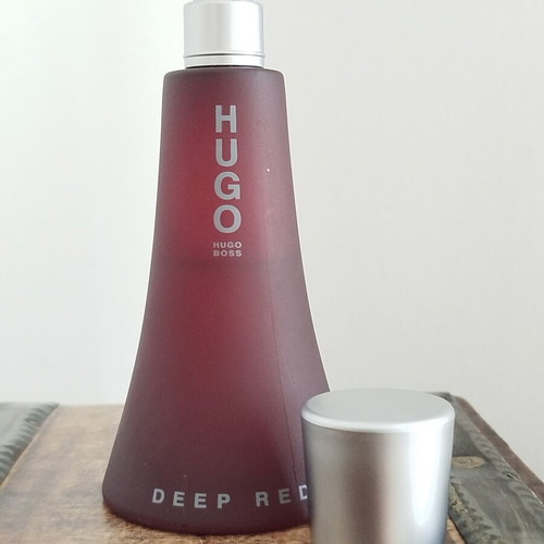 Hugo Boss Deep Red Eau de Parfum 50ml