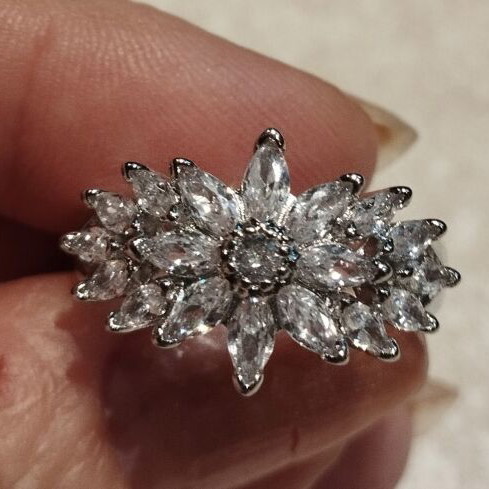 Zircon stone ring Elegance silver, like new