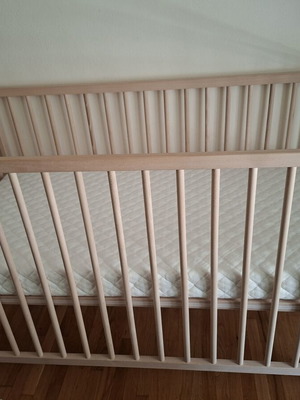 Ikea Singlar Crib with Greco Strom Mattress like new