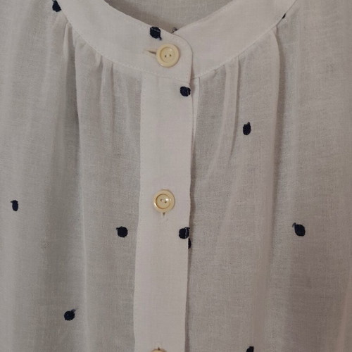Vintage white dress with blue roses, like new, sizes L to XXL