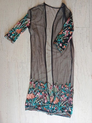 Shein transparent kimono new with floral embroidery, size Small