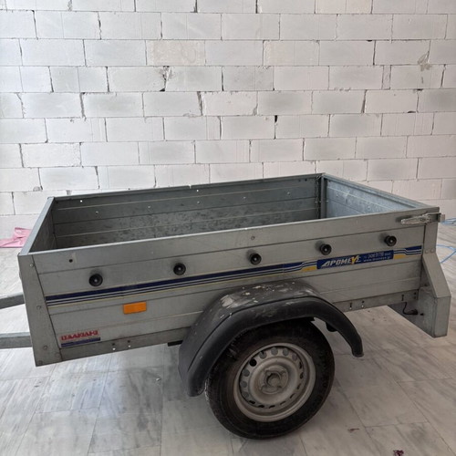 Car Trailer like new with new registration and license