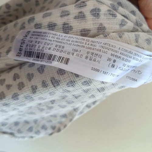 Bershka mini dress medium, black and white heart print, like new