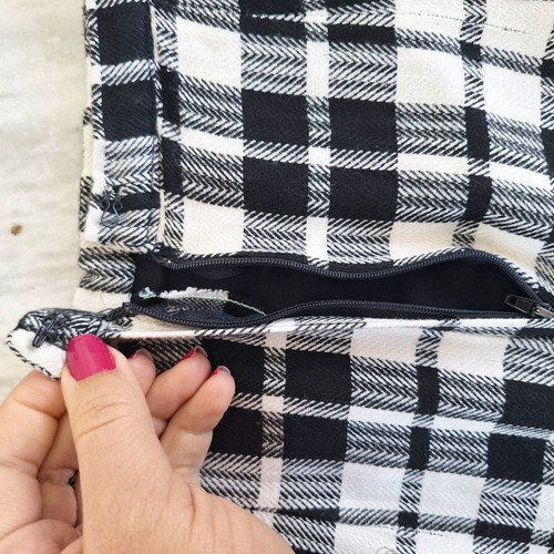 Checked pencil skirt black and white used size L