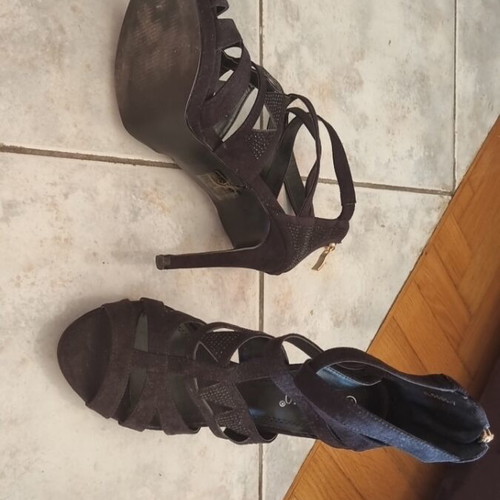 Tulipano high-heeled sandals size 38 black like new